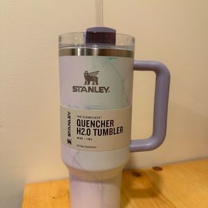 Brand New Stanley 40oz Tumbler WATERCOLOR DUSK in hand